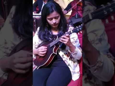 Tujhe Dekha To Ye | Shivani Dalvi | Mandolin Instrumental | DDLJ | Live