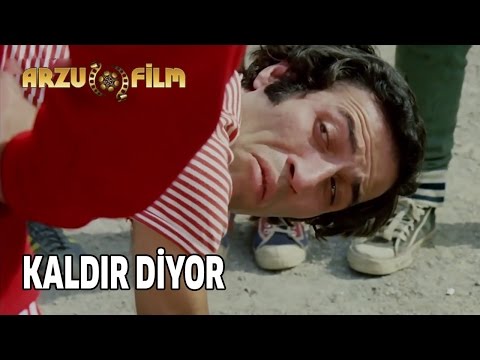 Video: Çilek Bıyıkları: Kaldır Ya Da Kaldırma?