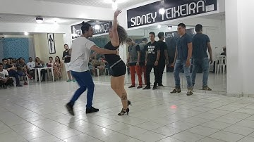 Letícia Castro Dançando Lambada Zouk em Belém