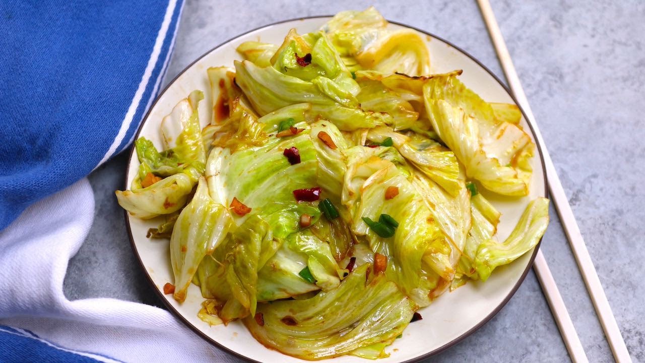 This Cabbage Stir-Fry is the Fastest Way To Turn a Head of Cabbage into  Dinner