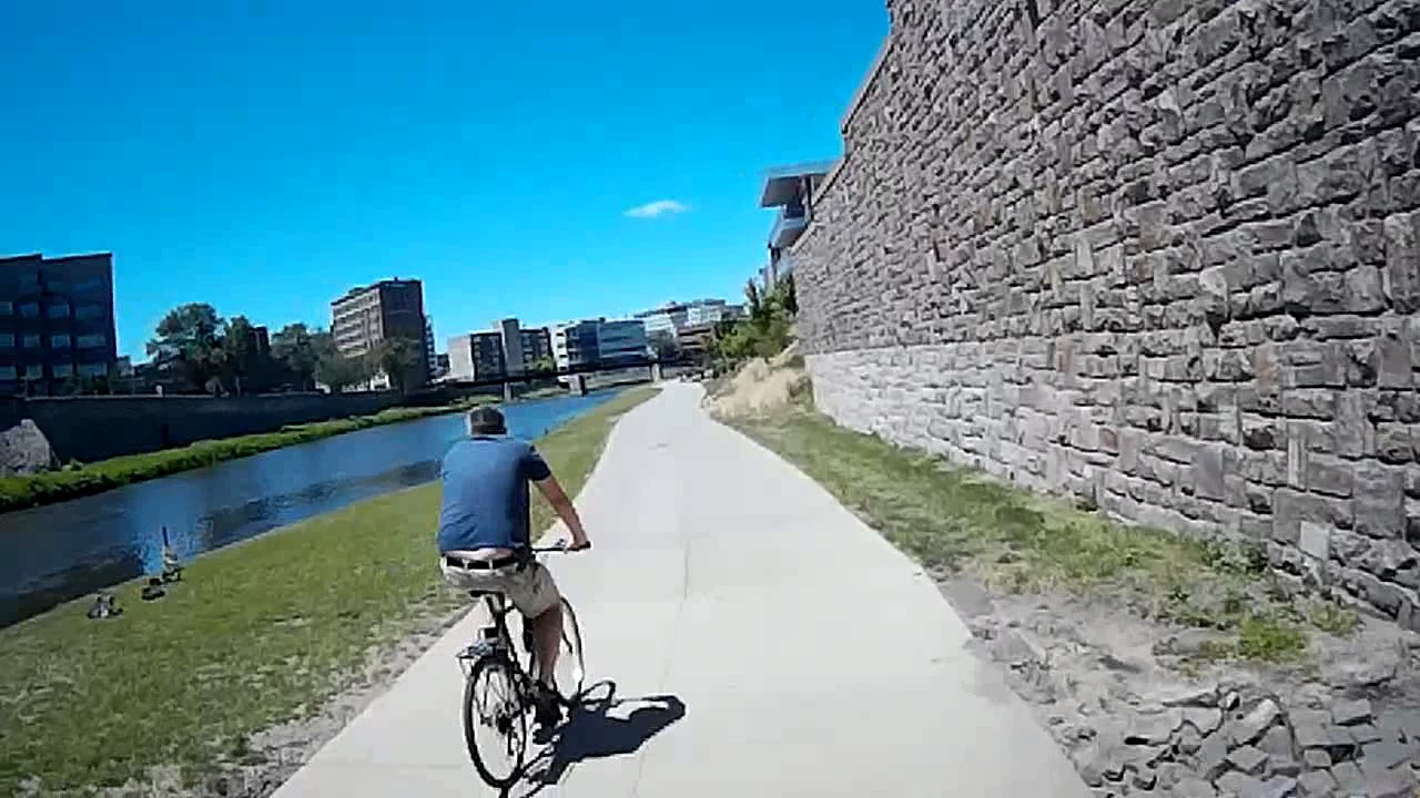 HELOCam Rollerblading the Sioux Falls Trails YouTube