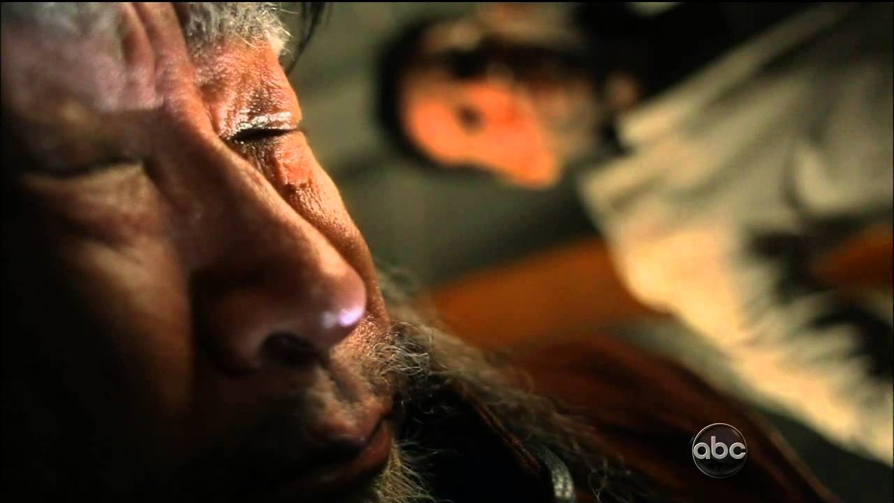 Once Upon a Time  2x18   "Selfless, Brave and True"  August Goes Back To Warn People  (HD)