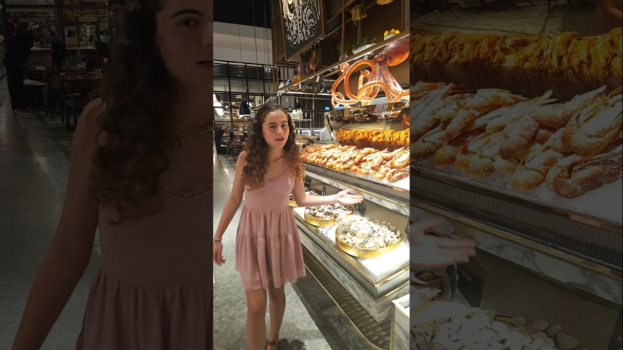 Starvin Marvin goes to a Buffet | South Park | 