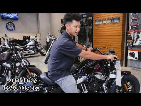 Harley-Davidson Iron 883 và Forty-Eight quay cận cảnh và giá bán chính hãng cho anh em quan tâm