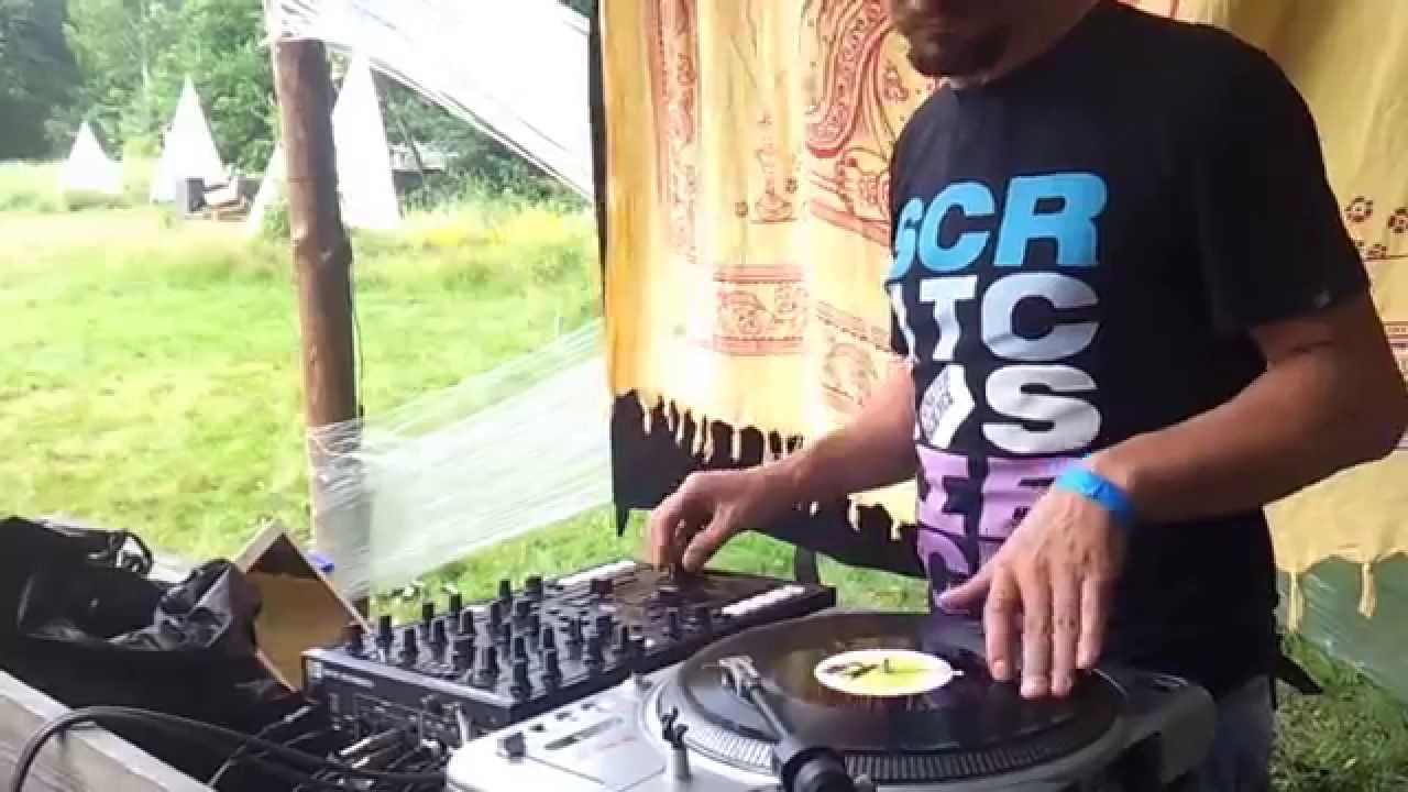 ELECTROFOOD ft. YSF - VELES OPEN AIR 20140706 115940