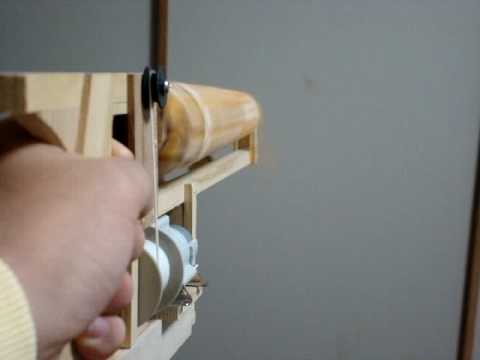 電動ガトリング式輪ゴム銃連射テスト - YouTube