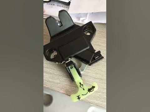 2010 Toyota Corolla trunk latch lock - YouTube