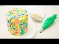 ST. PATRICK&#39;S DAY LUCKY CHARM CAKE