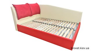 Угловая кровать со съемными подушками на заказ