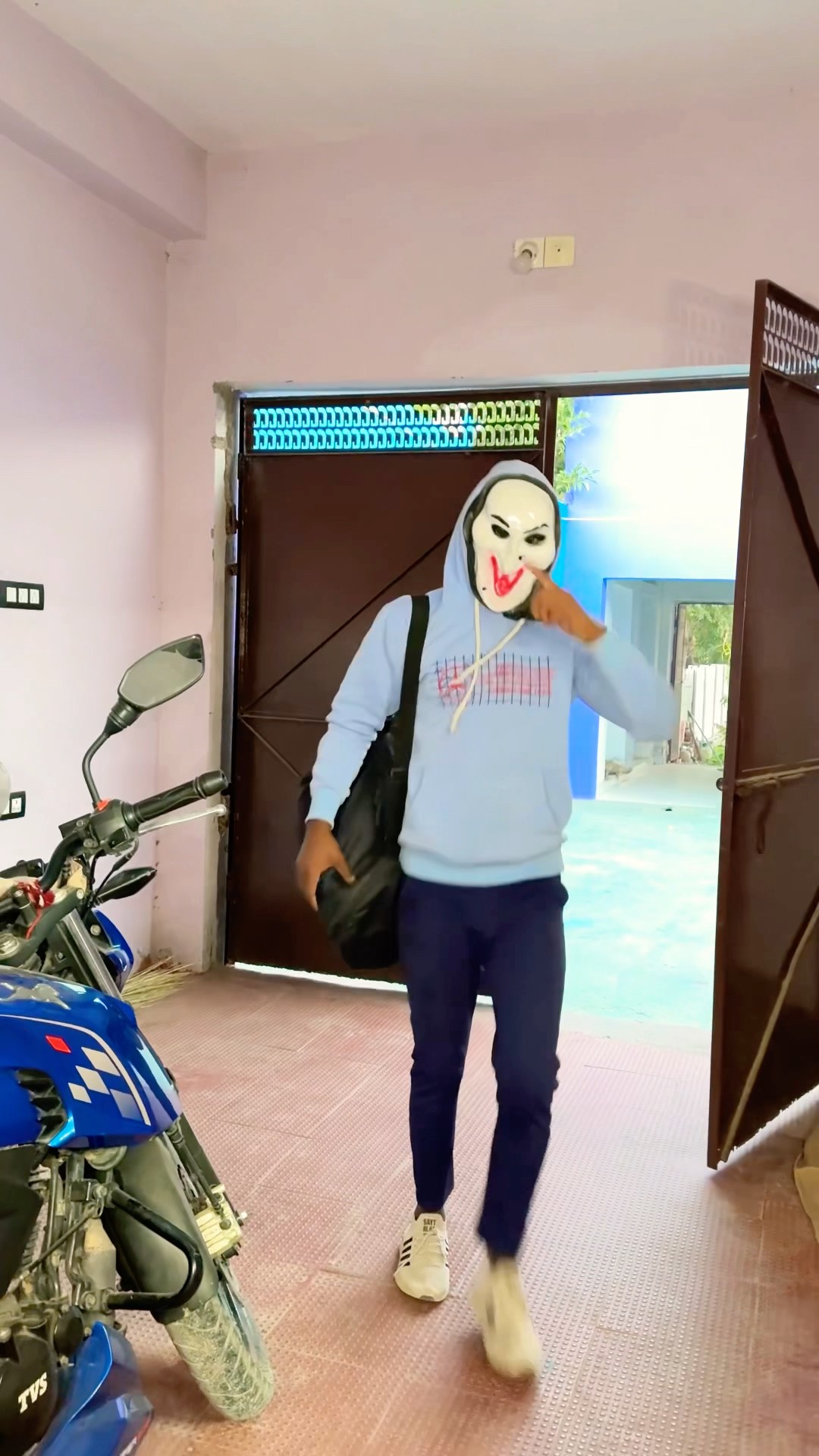 aisa kar aur kisake paas hai? ??? #shortvideo #funnyvideo #short