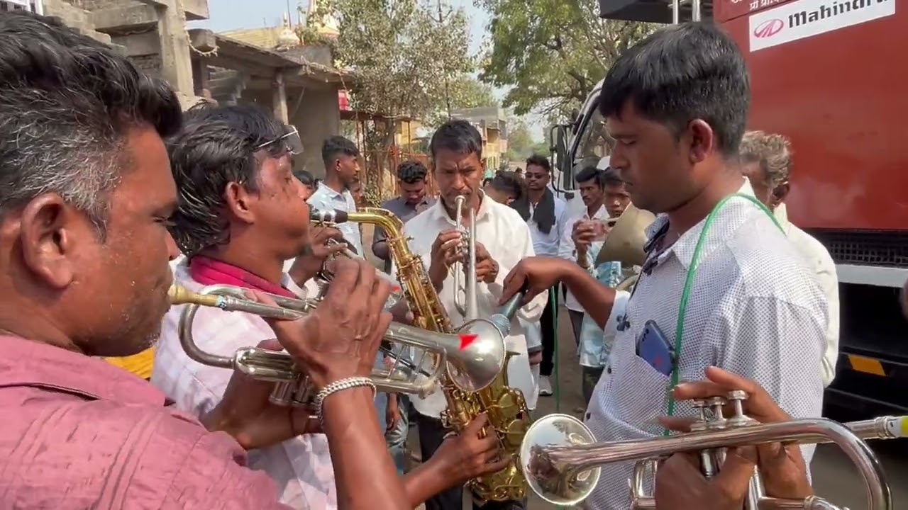 Saraswati Band Amalner song piya tu ab to aaja Mo 9699325687 Mo 9503080823