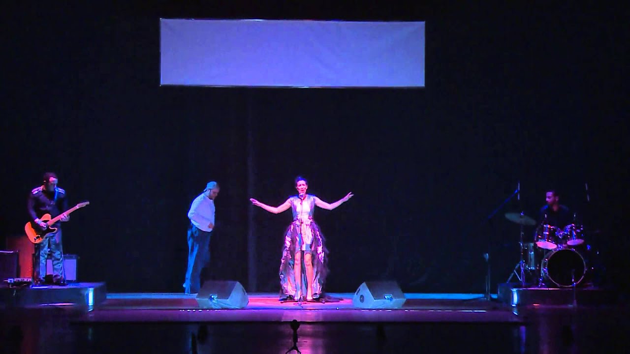 مسرحية بين بين - المغرب