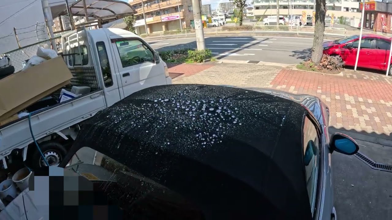 幌を守るのも愛よ💕 アメダスでロードスターの幌をコーティングよん💕