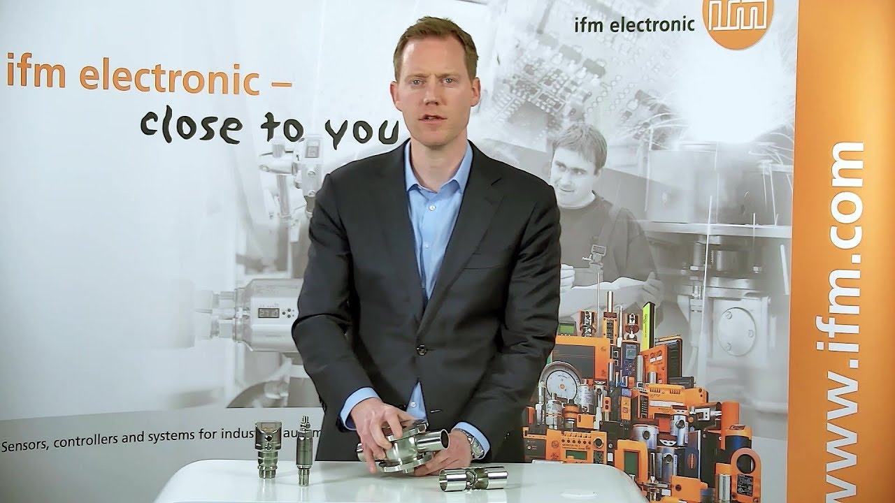 First G 1/2 pressure sensor with hygienic approval for small pipes