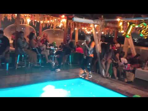 Meak AcE beremole performance #afrobeats #ambiance #ikeja #newmusic #naijamusic #artist  #party