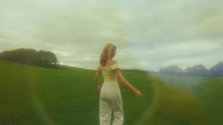 Buttercups by Ava Valianti - Lyric Video