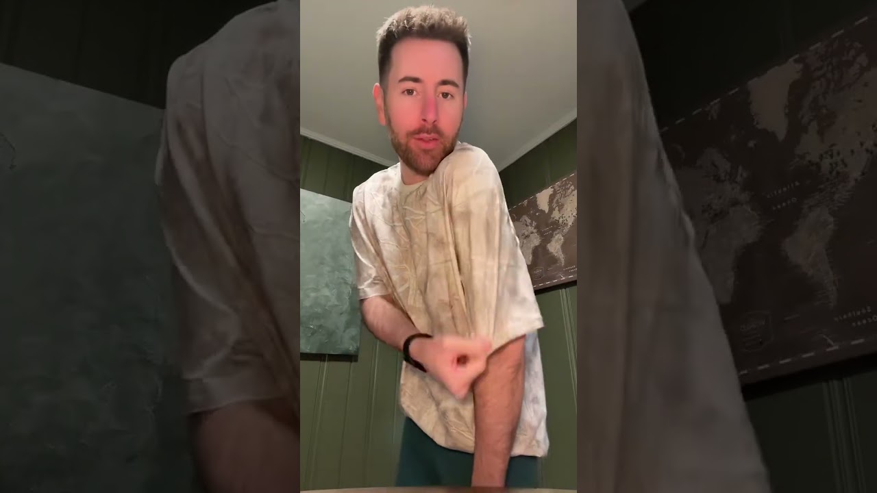 As someone who loves an over sized camo t shirt for the gym this Comfrt Camo Tee is amazing