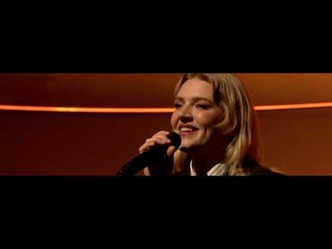Self Esteem - The Deep Blue Okay Alt Version | The Jonathan Ross Show