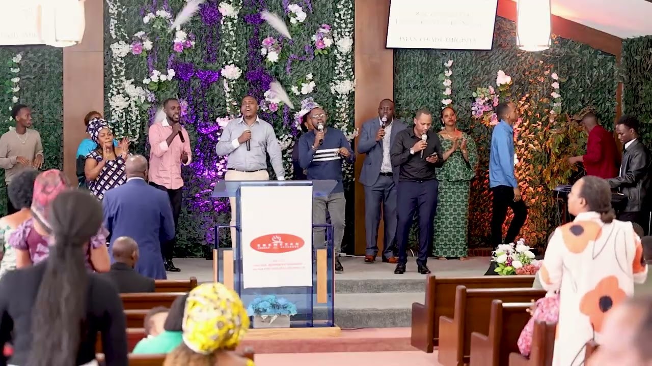 Umukunga; Tuwatu huru | Nazarene Michigan USA