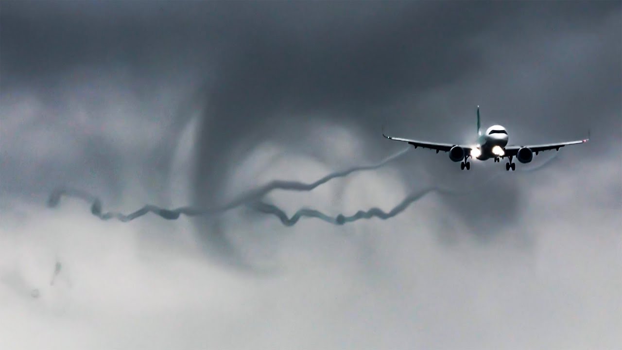 ✈️💨 VORTEX - Transavia A321NEO landing 🇳🇱 Amsterdan Schiphol Airport - 4K