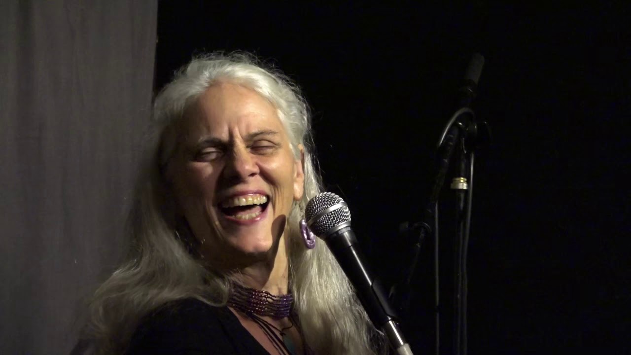 Lonie Walker Performs Steve Goodman's "City of New Orleans" YouTube