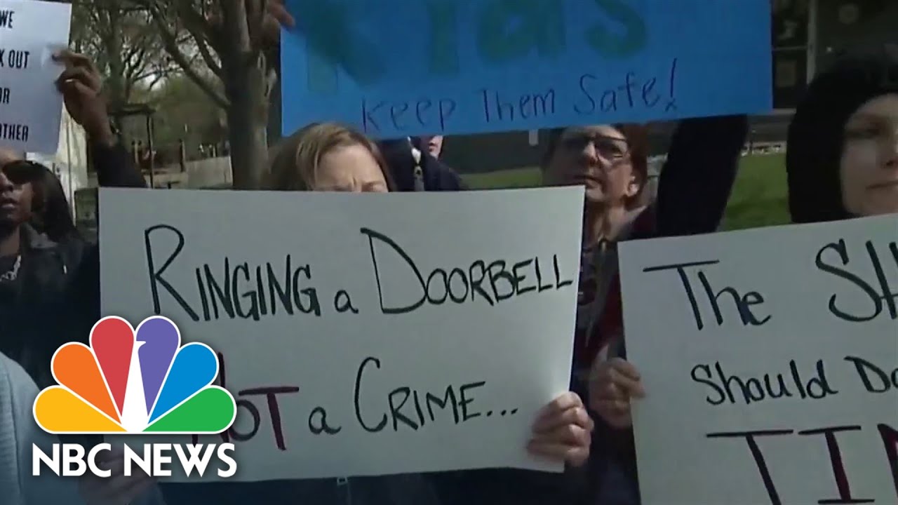 Missouri community demands justice for teen shot after ringing wrong doorbell Missouri community demands justice for teen shot after ringing wrong doorbell