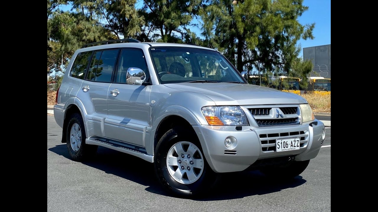 Mitsubishi pajero 2003 года