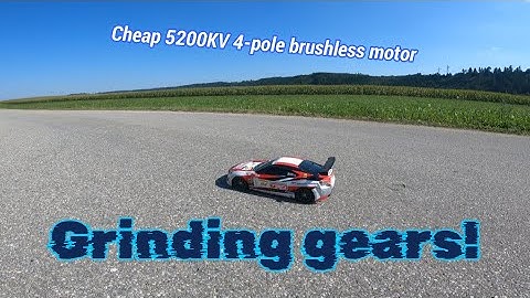 Tamiya XV01 3S brushless speed run thru the countryside