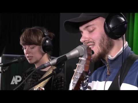San Holo -