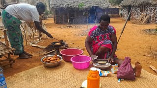 Cooking  African village  mahamri\/African village life