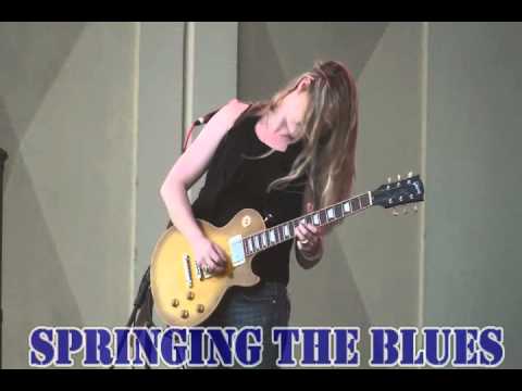 JOANNE SHAW TAYLOR AT THE SPRINGING THE BLUES 2012...