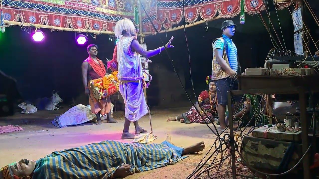 🙏🔱ବାବା ବାଲୁଙ୍କେଶ୍ଵର ଉଦଣ୍ଡ ଠାକୁର 🙏ଉଦଣ୍ଡ ନାଚ🙏ବଜ୍ରକୋଟ🔱#dandanacha #danda #hindugod #trending #sivaji