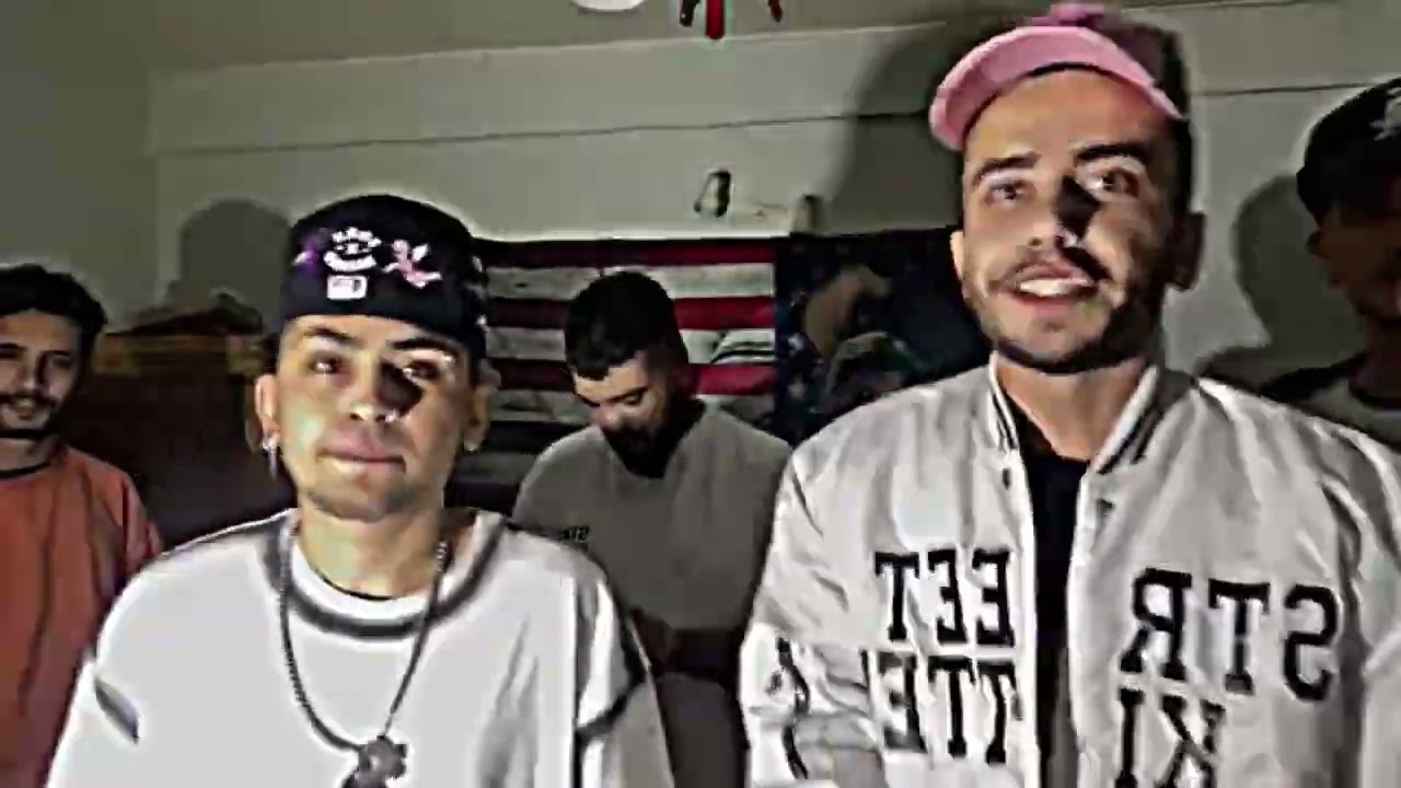 سوروش لشگری کاربرات 😂🤷🏻‍♂️ 