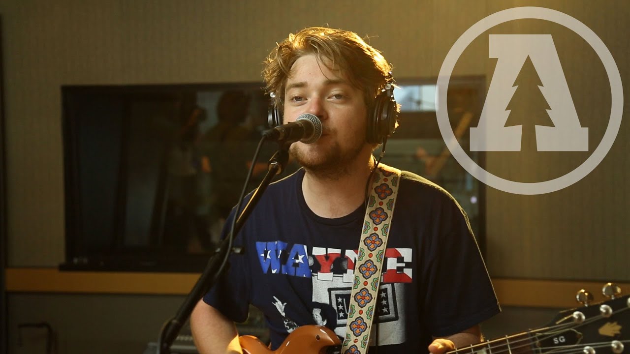 Guthrie Brown - Lightning | Audiotree Live