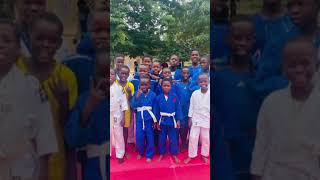 séance d'entraînement spécial pour Initiation des enfants au canoë kayak, judo , karaté , natation