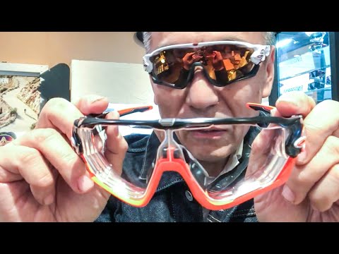 オークリー OAKLEY ジョウブレーカー JAWBREAKER クリア Video of the finished glasses] Enjoy OAKLEY JAWBREAKER with