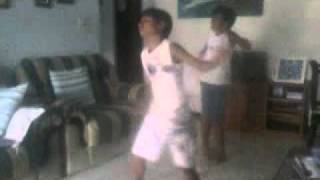 dança do KUDURO-GABRIEL E JOAO