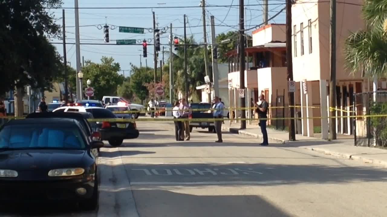 Deadly shooting in West Palm Beach - YouTube