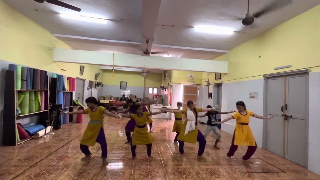 Bharatanatyam Basic Steps Usi Adavu Part 1 YouTube bharatanatyam-basic-steps-usi-adavu-part-1-youtube