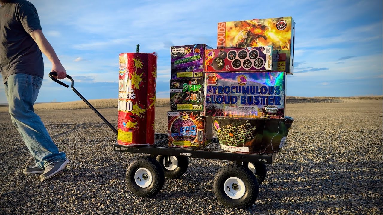 ЗАЖИГАНИЕ ВАГОНА, ПОЛНОГО ФЕЙЕРВЕРКОВ