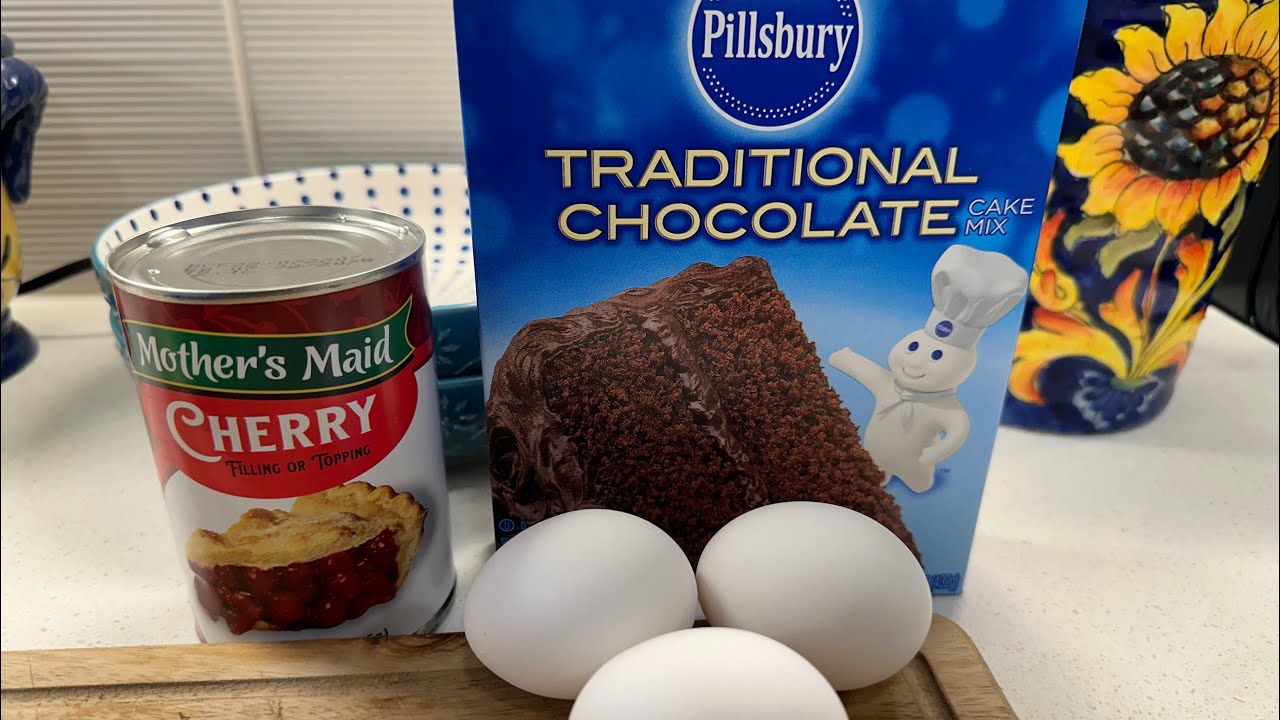 Easy 3 ingredient chocolate cherry cake!