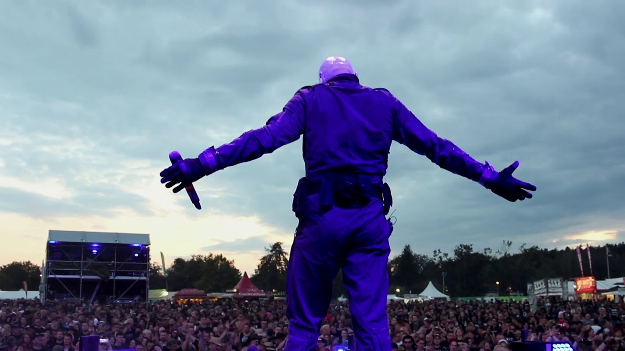 MEGAHERZ - Nicht Genug (Official Video) | Napalm Records
