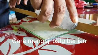 Cara menguji keaslian batu berlian