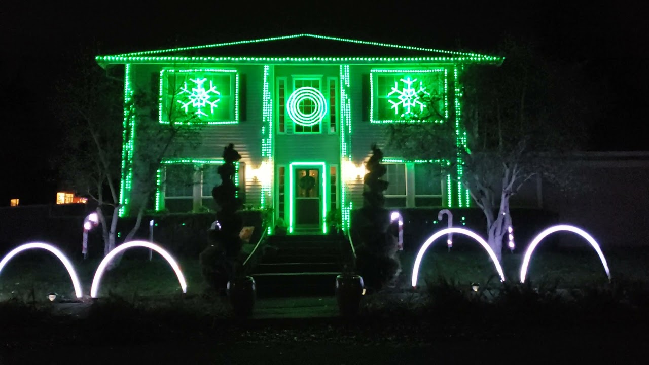 Christmas light show house YouTube