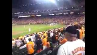 Chris Davis hits 39th HR and 100th RBI