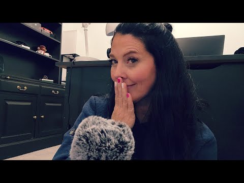 ASMR- Mouth Sounds 👄