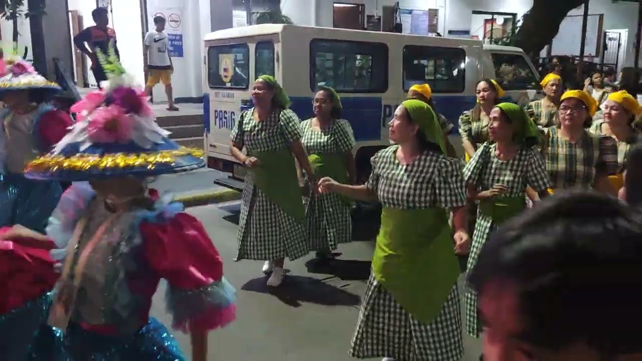 HAPPY FIESTA BARANGAY KALAWAAN(PASIG CITY) THIS IS BANDANGUHAN DANCE 