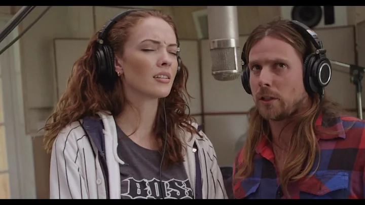 Madison Ryann Ward singing duet on at my next gues...