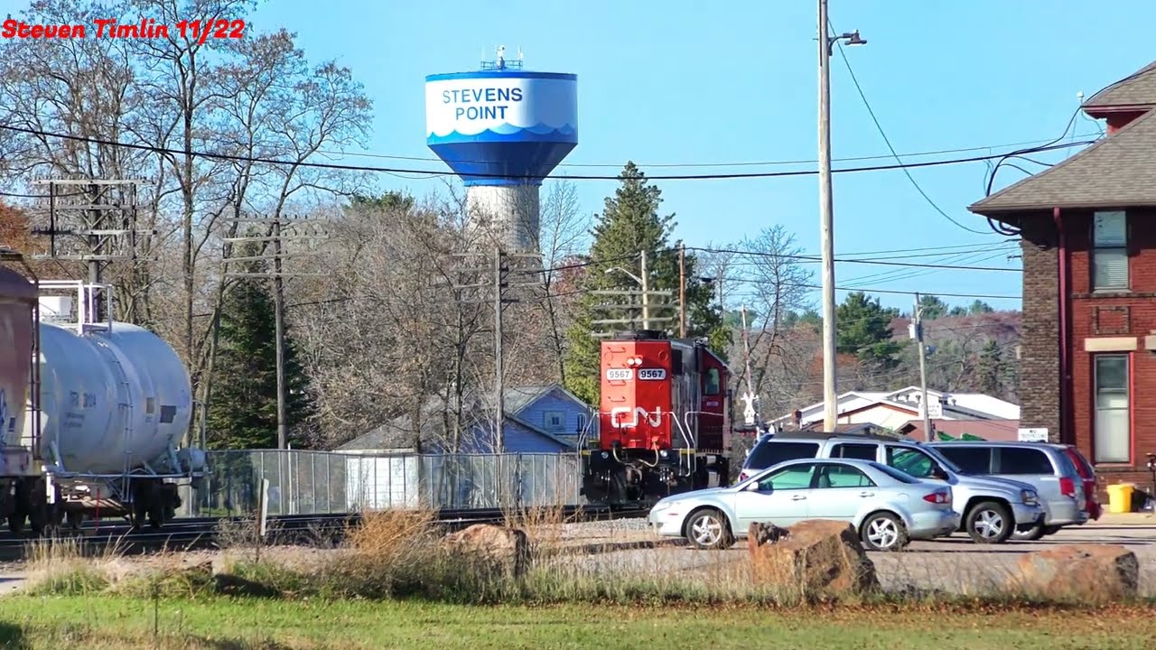 4K/HDR CN 9567entering the Stevens Point WI yard train locomotive rail railroad