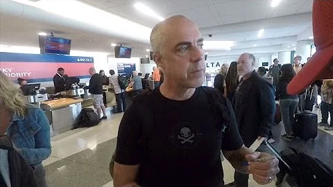 Bosch Star Titus Welliver Gives Fans The Star Treatment